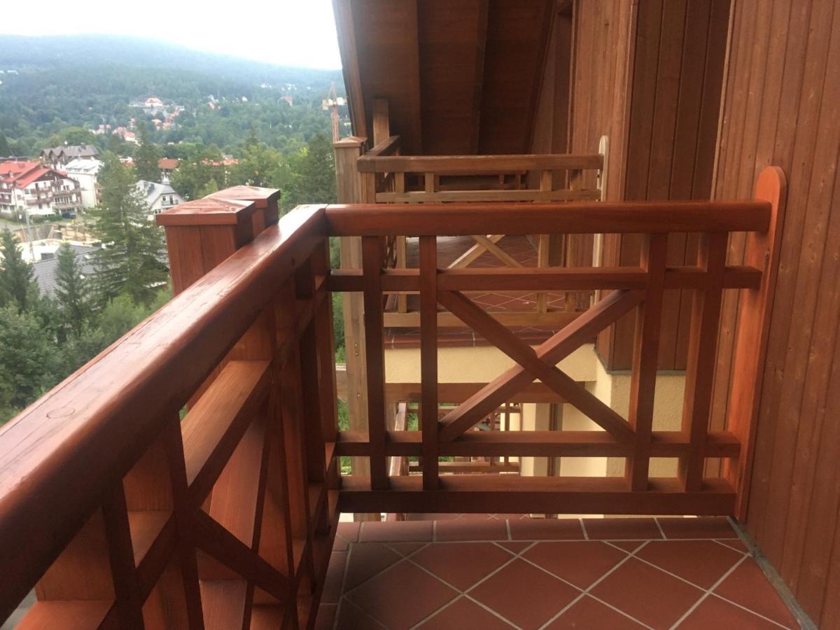Apartament Urocza Przy Wyciagu Ski Arena シクラルスカ・ポレンバ エクステリア 写真