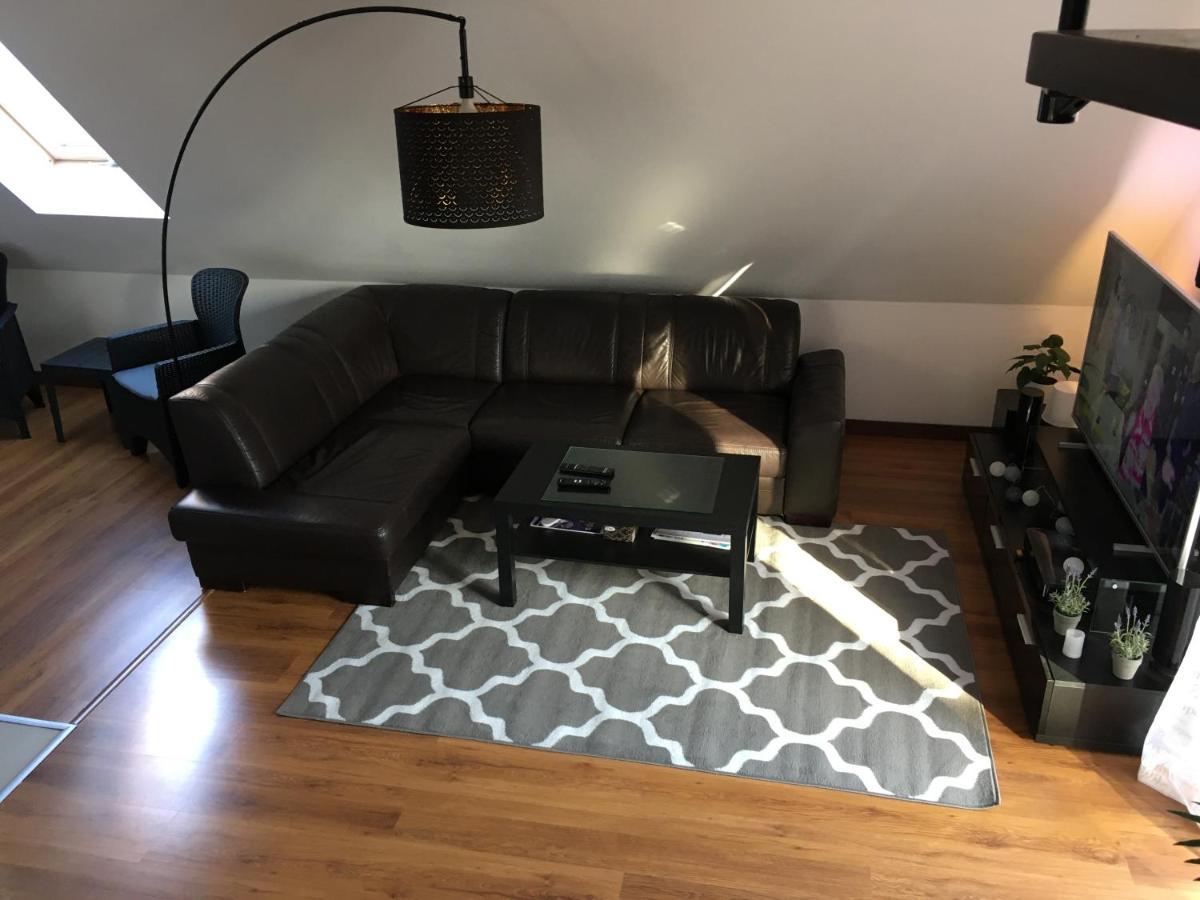 Apartament Urocza Przy Wyciagu Ski Arena シクラルスカ・ポレンバ エクステリア 写真