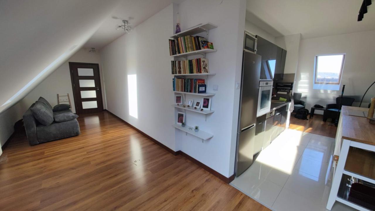 Apartament Urocza Przy Wyciagu Ski Arena シクラルスカ・ポレンバ エクステリア 写真