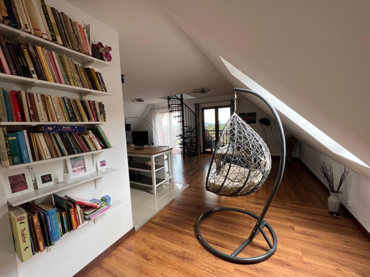 Apartament Urocza Przy Wyciagu Ski Arena シクラルスカ・ポレンバ エクステリア 写真